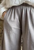 Frame Cotton Vintage Wash Barrel Pant Earth